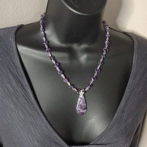 19 Inch Purple Stone Bead Necklace